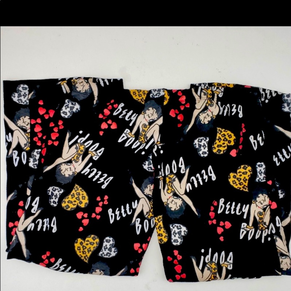 Betty Boop🖤🌹 *CAPRIS* 🌹🖤bottoms pjs